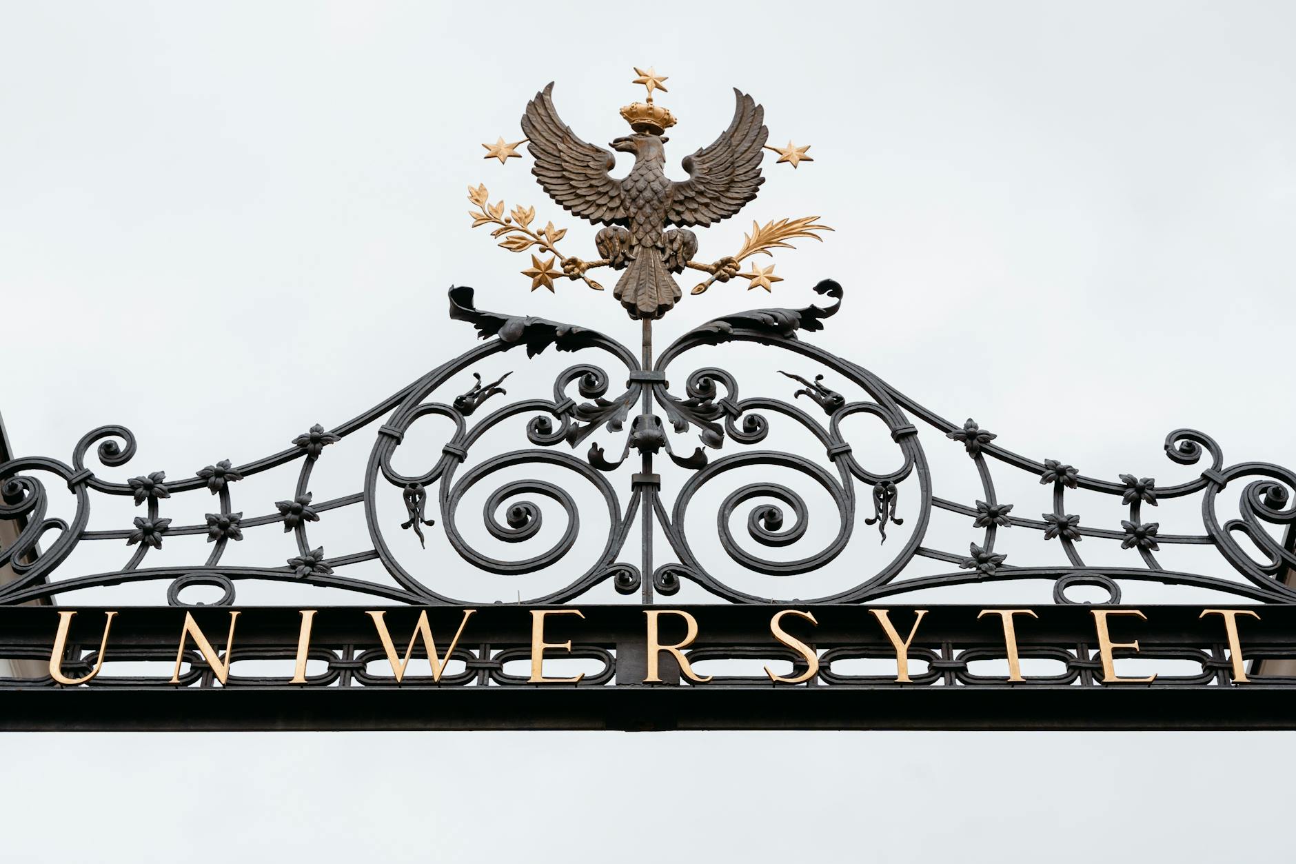 Budynek Uniwersytetu Ignatianum w Krakowie - oferta pracy dla wykładowców